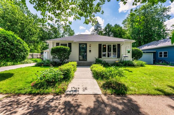 1608 Douglas Street, Menomonie WI 54751 - Residential house for sale - MLS #1603337 - image1