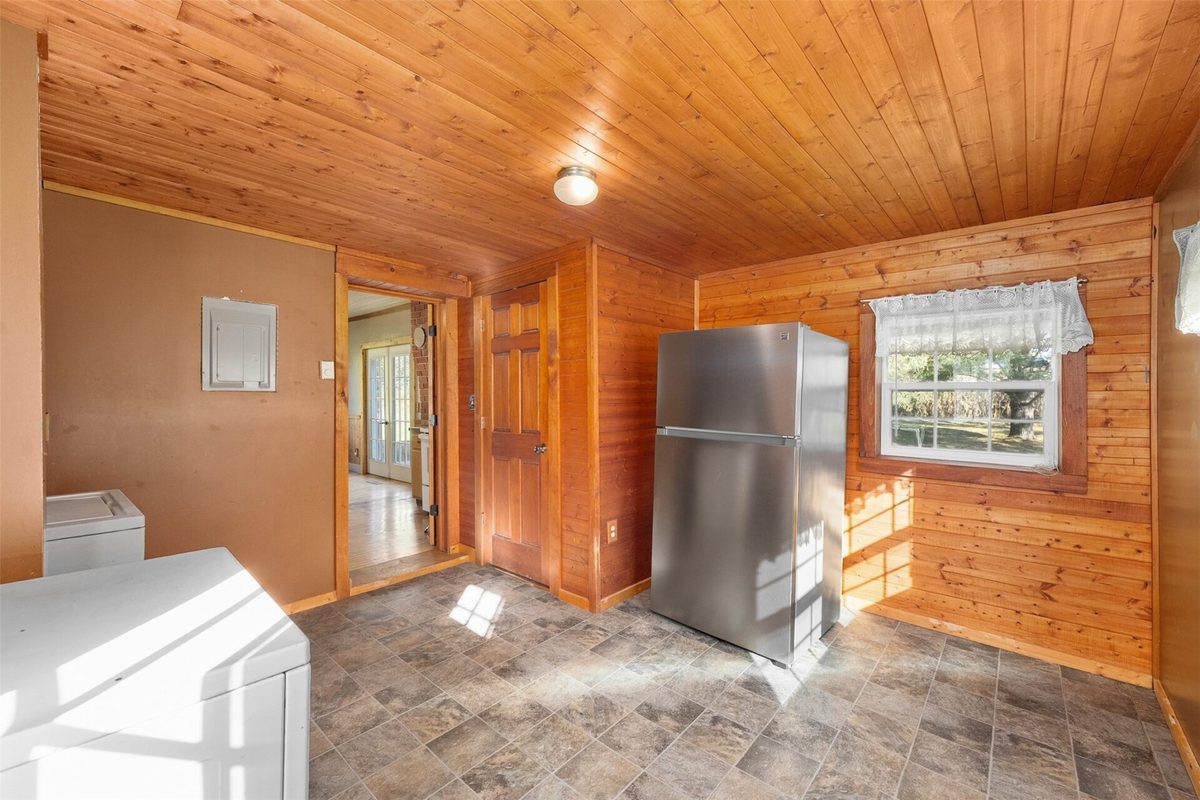 E3818 650th Avenue, Menomonie WI 54751 - Residential house for sale - MLS #1605834 - image5