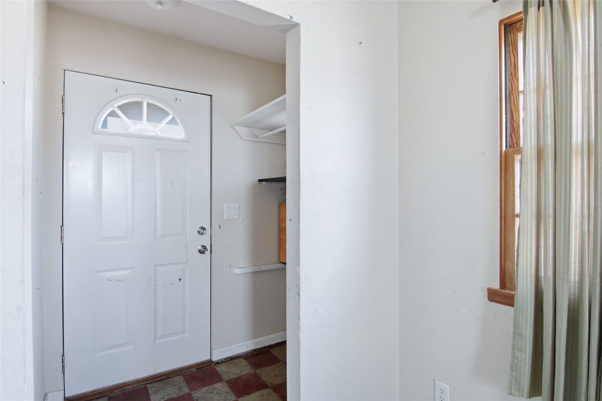 615 Vine Street, Eau Claire, WI