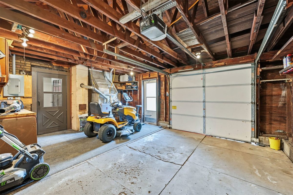 205 South Avenue, Chippewa Falls WI 54729 - Residential house for sale - MLS #1605704 - image22