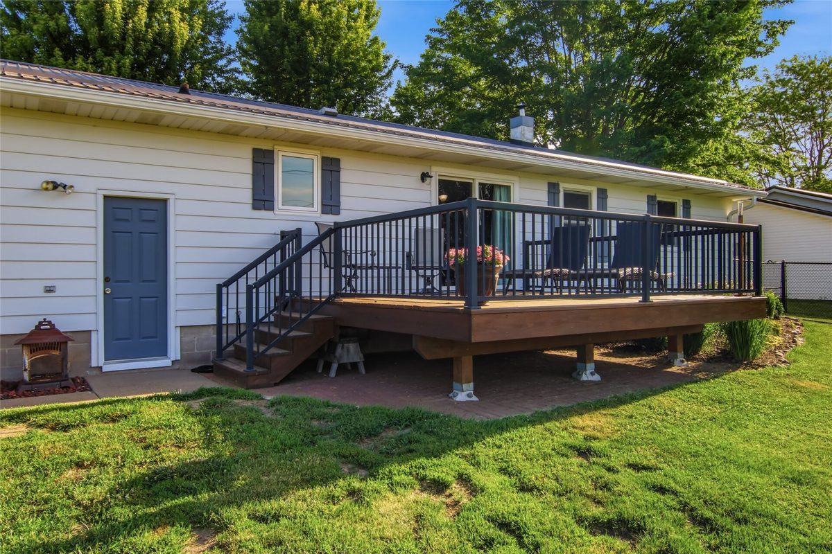 315 Baldwin Street, Augusta, WI