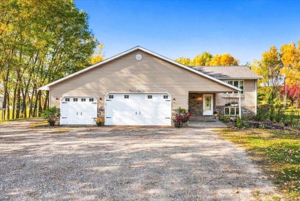 1434 136th Avenue New Richmond WI 54017