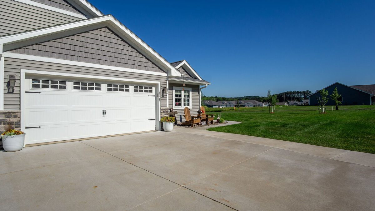 4897 Field Crest Lane, Eau Claire WI 54701 - Residential house for sale - MLS #1603201 - image10