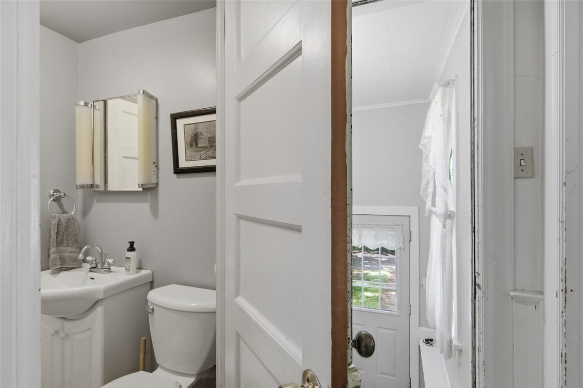 1001 13th Street, Menomonie WI 54751 - Residential house for sale - MLS #1602774 - image21