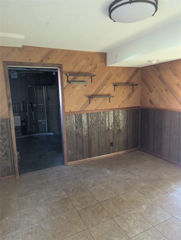 2009 Gooder Street, Eau Claire WI 54703 - Residential house for sale - MLS #1606128 - image35