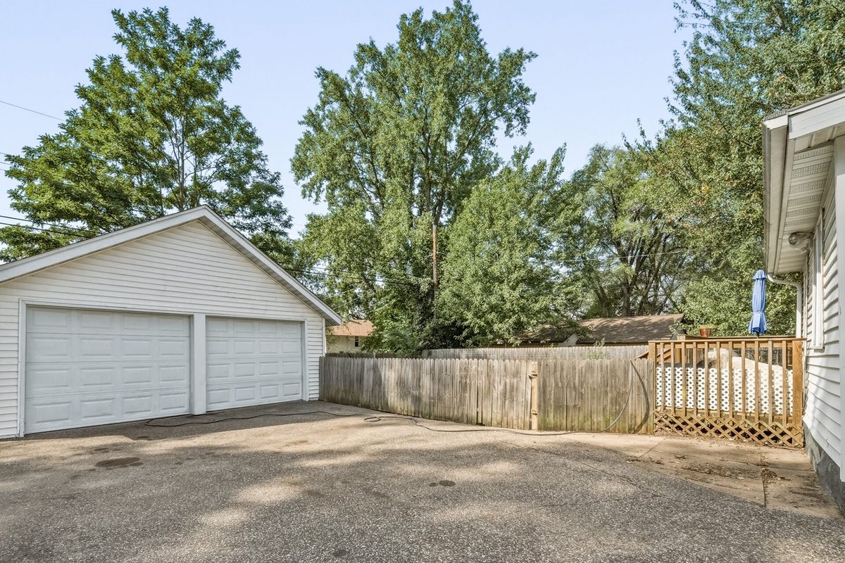 1551 Madison Street, Eau Claire WI 54703 - Residential house for sale - MLS #1604339 - image27