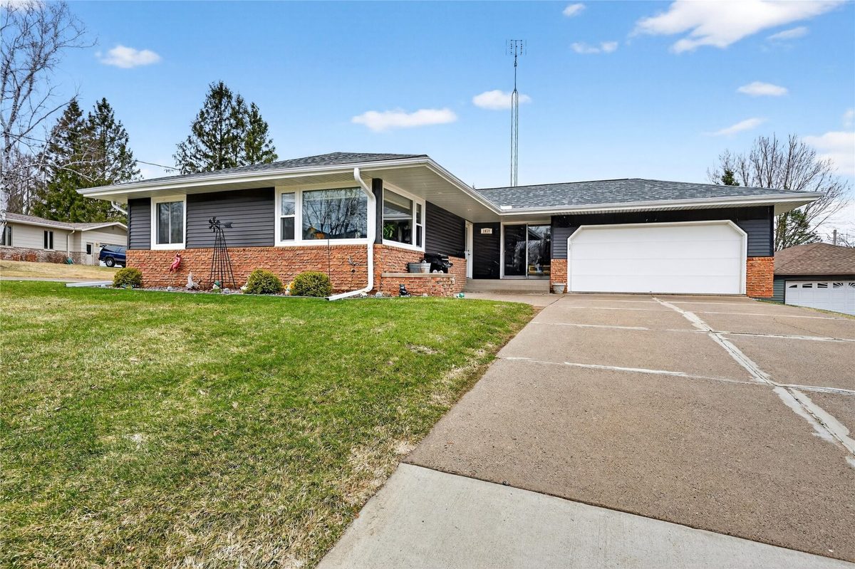 1415 Duke Street, Rice Lake, WI — photo 2