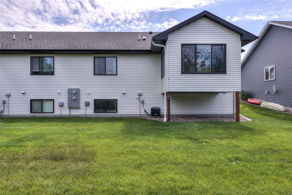 4852 Waylon Street, Eau Claire WI 54703 - Residential house for sale - MLS #1603022 - image35
