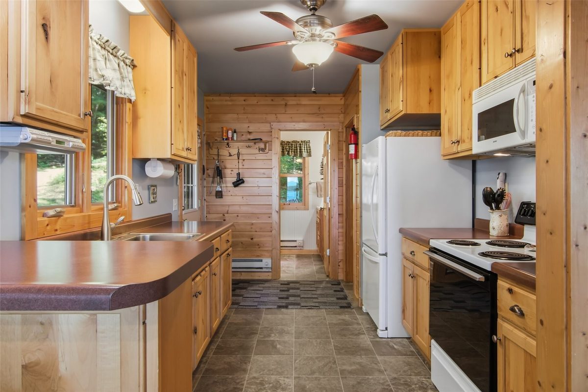N8443 Lone Trail Lane, Spooner WI 54801 - Residential house for sale - MLS #1604983 - image8