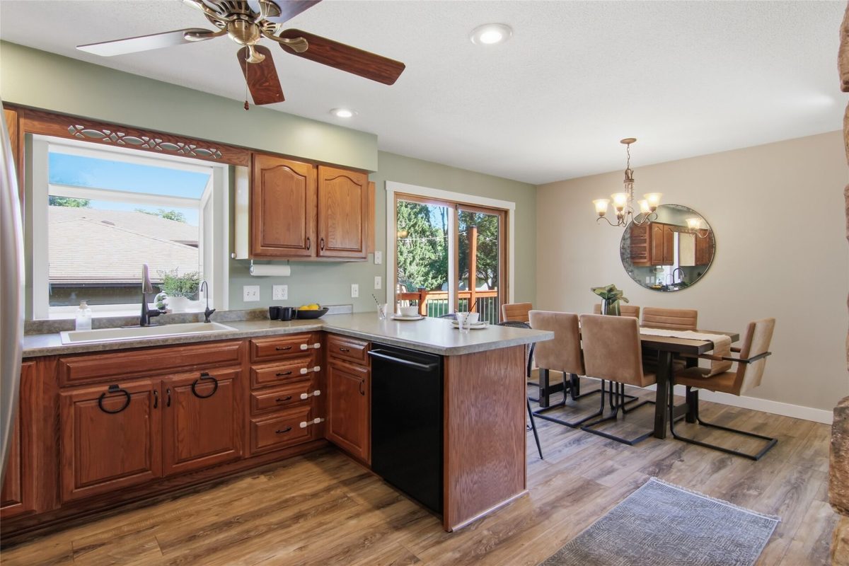 3721 Maywood Drive, Eau Claire WI 54703 - Residential house for sale - MLS #1604369 - image11
