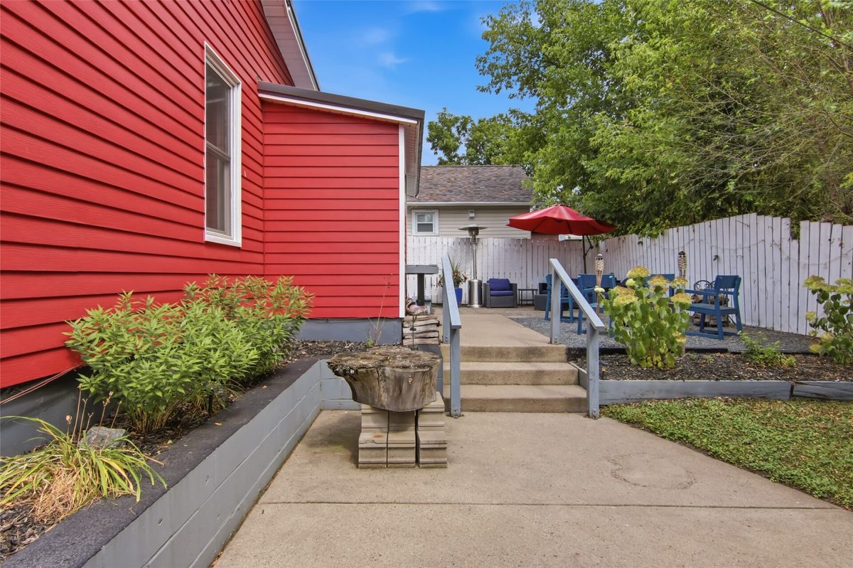 2015 4th Street, Eau Claire WI 54703 - Residential house for sale - MLS #1604335 - image16