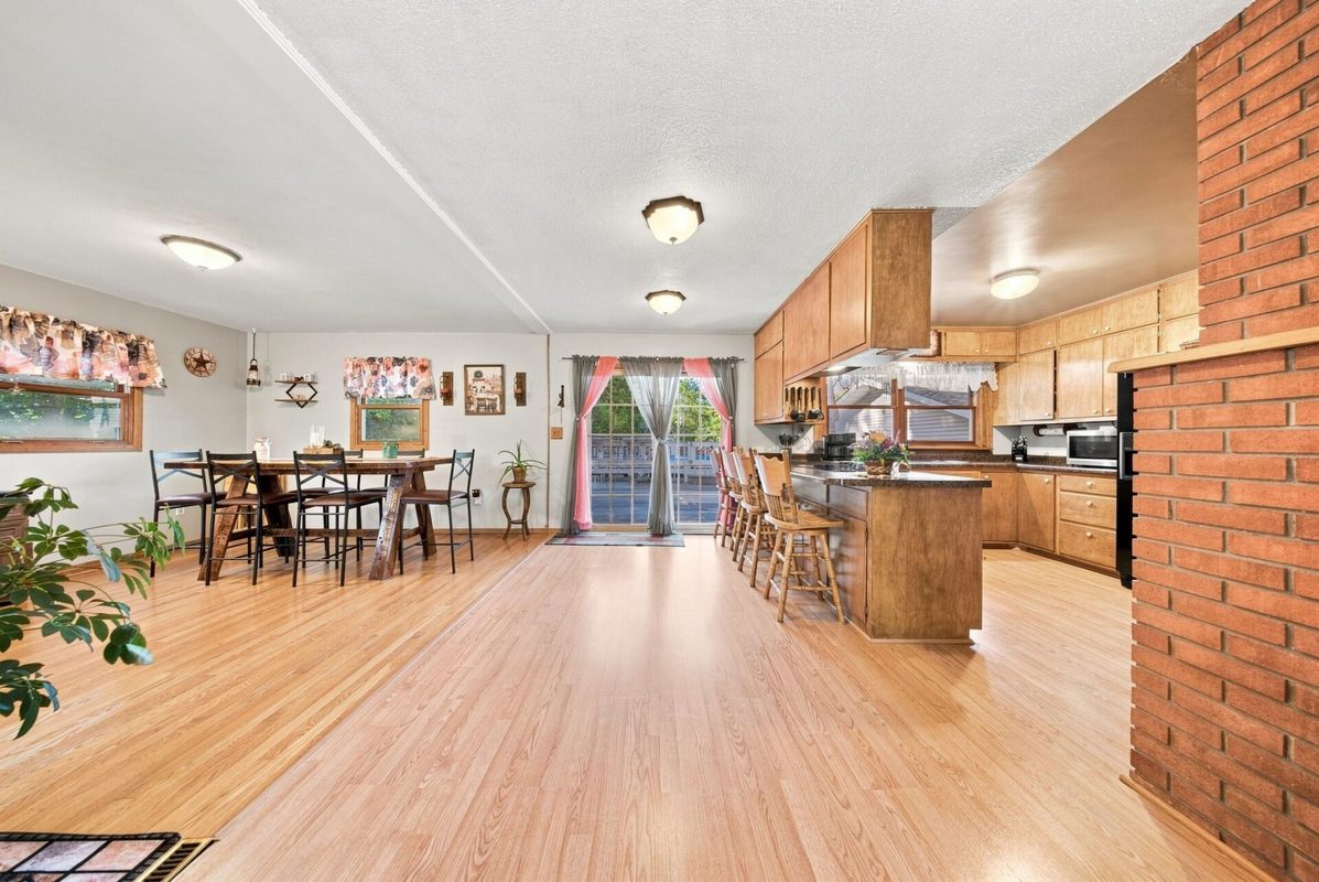 407 1st Avenue, Balsam Lake WI 54810 - Residential house for sale - MLS #1604394 - image6
