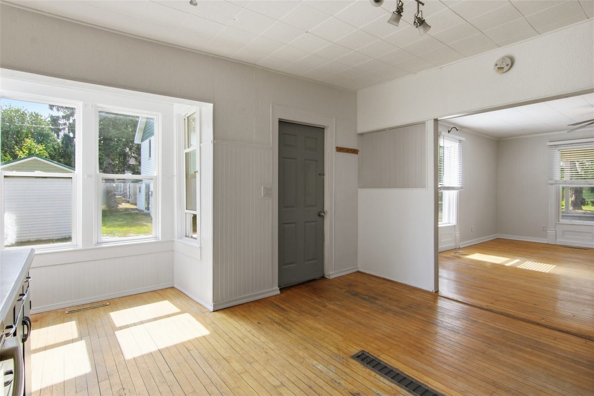 107 Grove Street, Chippewa Falls WI 54729 - ResidentialIncome house for sale - MLS #1604377 - image8