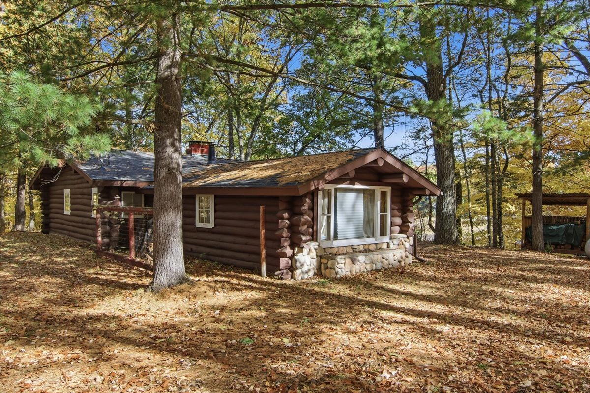 12402 Roberts Lane, Hayward WI 54843 - Residential house for sale - MLS #1605772 - image4