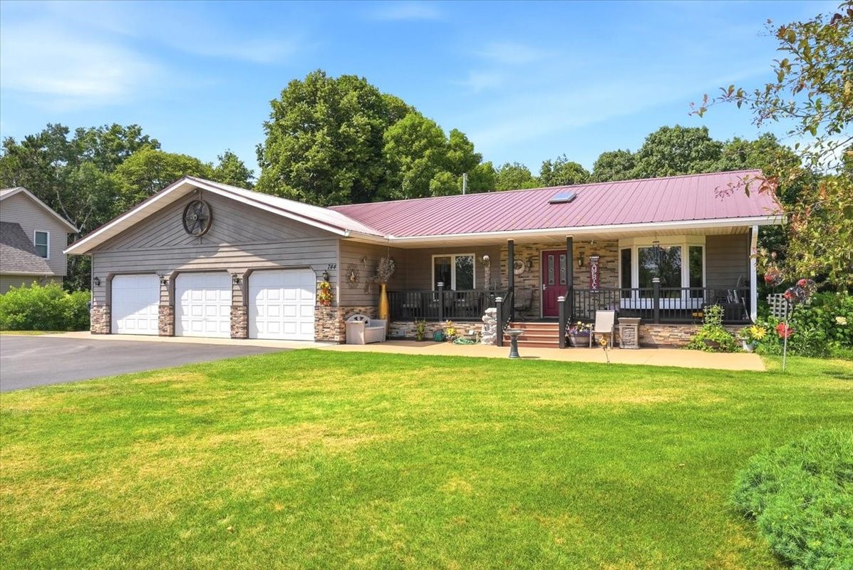 W744 Golfview Drive, Spring Valley WI 54767 - Residential house for sale - MLS #1603461 - image3