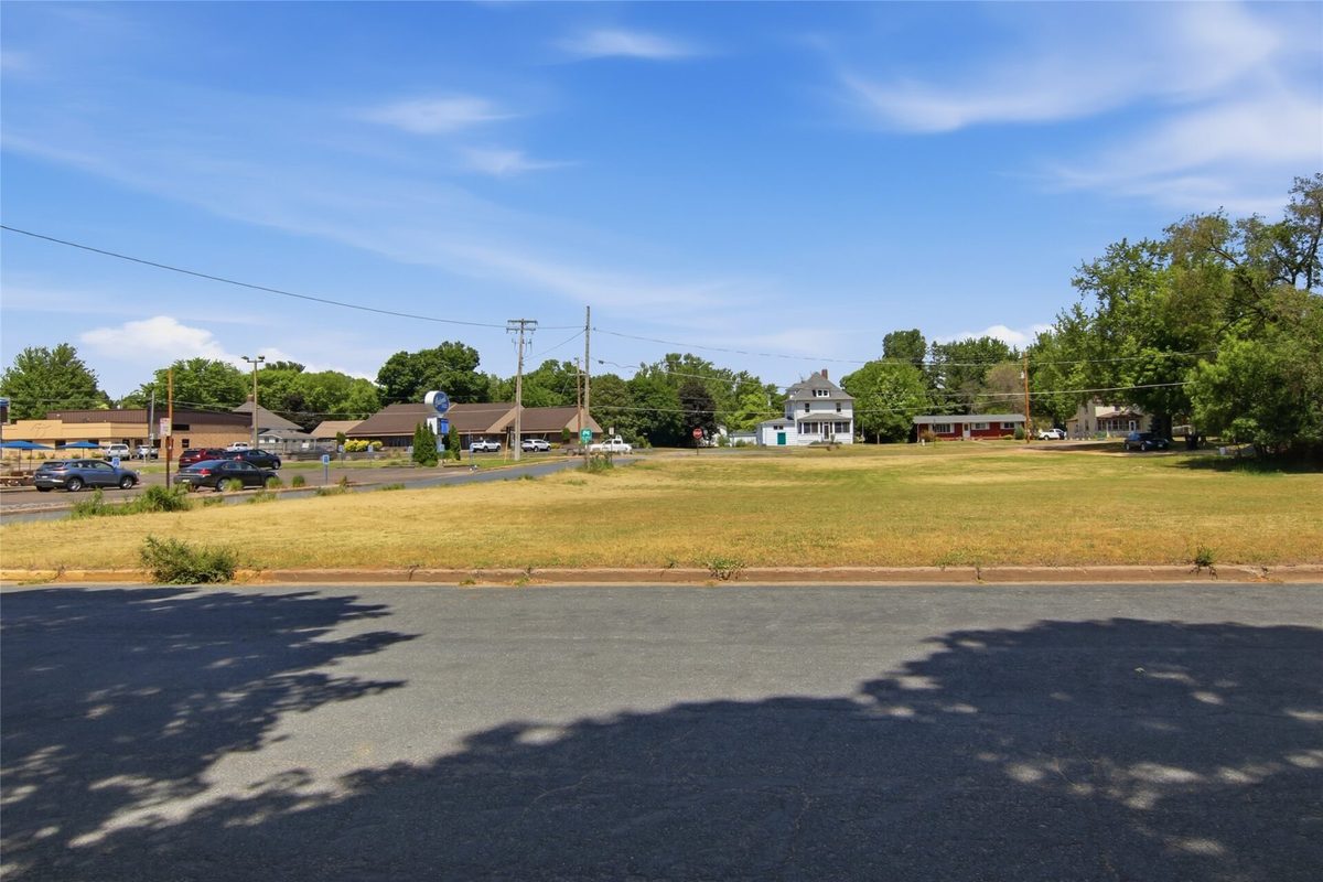 1406 Stout Road, Menomonie, WI