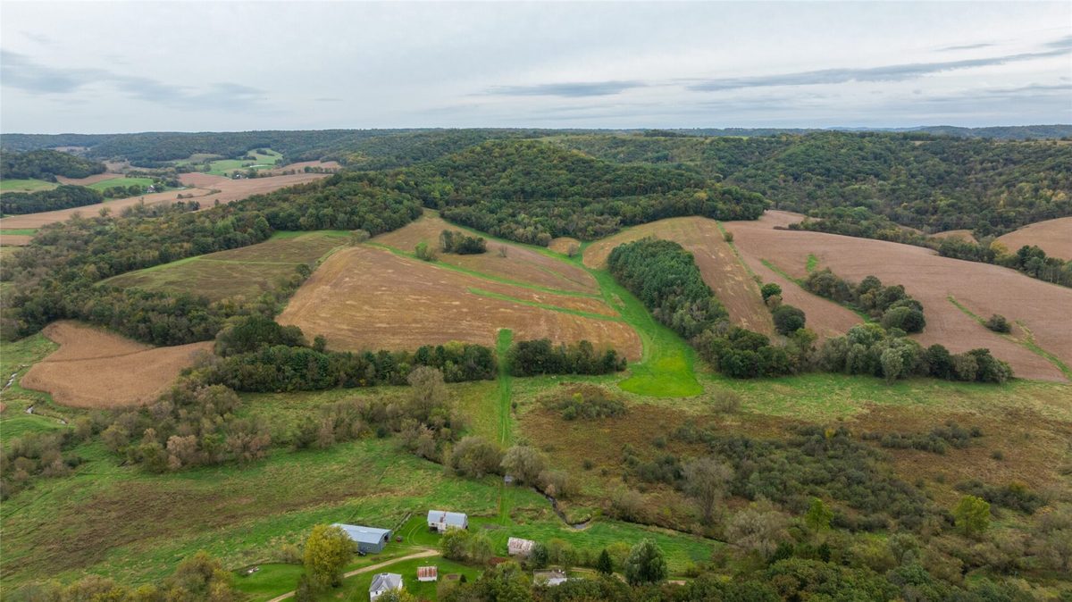 24657 Norway Valley Road  Arcadia WI 54612 - image23