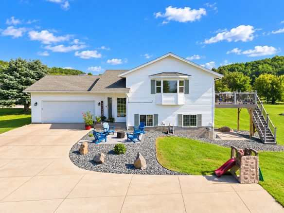 N4904 572nd Street, Menomonie WI 54751 - Residential house for sale - MLS #1603232 - image1