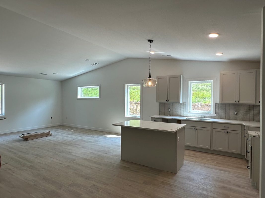 4334 Studebaker Lane, Eau Claire WI 54703 - Residential house for sale - MLS #1601936 - image2