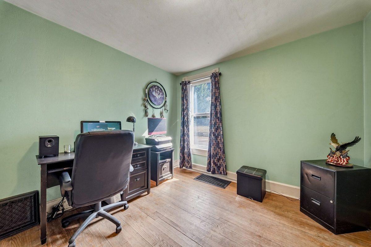 1551 Madison Street, Eau Claire WI 54703 - Residential house for sale - MLS #1604339 - image19