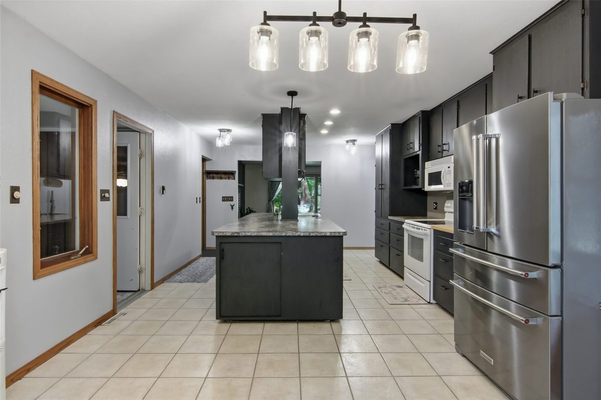 2319 Hillside Road, Altoona WI 54720 - Residential house for sale - MLS #1603832 - image9