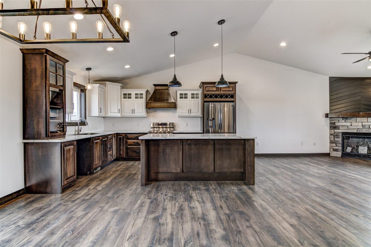 1826 Tucker Trail, Eau Claire WI 54703 - Residential house for sale - MLS #1605639 - image3