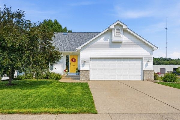 344 Saxonwood Road Altoona WI 54720