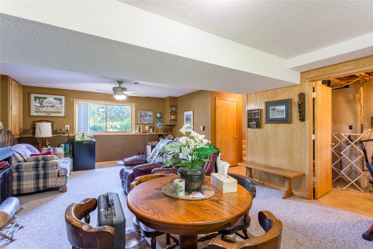 956 Sunflower Way, Amery, WI