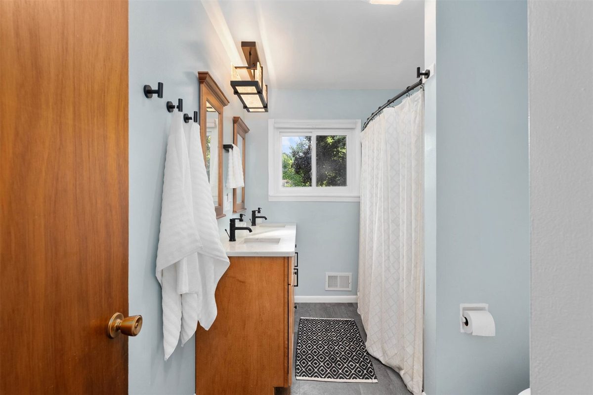 2810 Sherman Street, Eau Claire WI 54701 - Residential house for sale - MLS #1605178 - image17