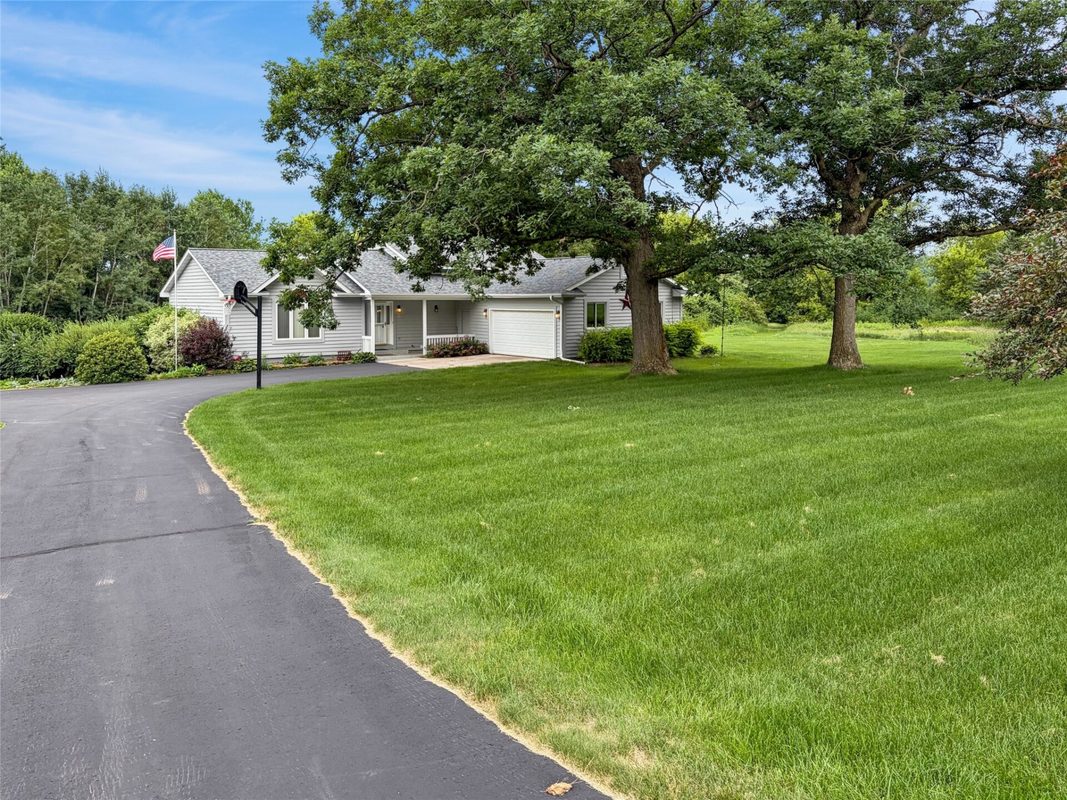 N4309 County Road Y, Menomonie WI 54751 - Residential house for sale - MLS #1602765 - image2