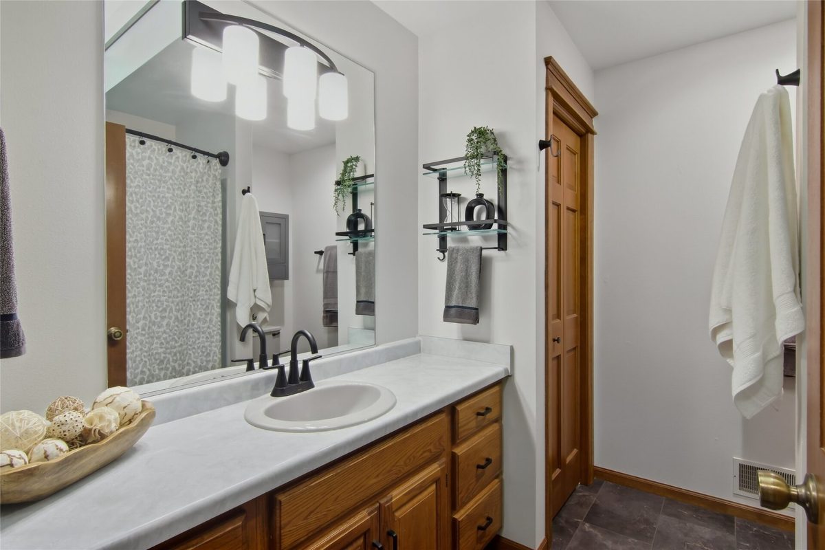 3920 Woodcrest Court, Eau Claire WI 54701 - Residential house for sale - MLS #1605371 - image26