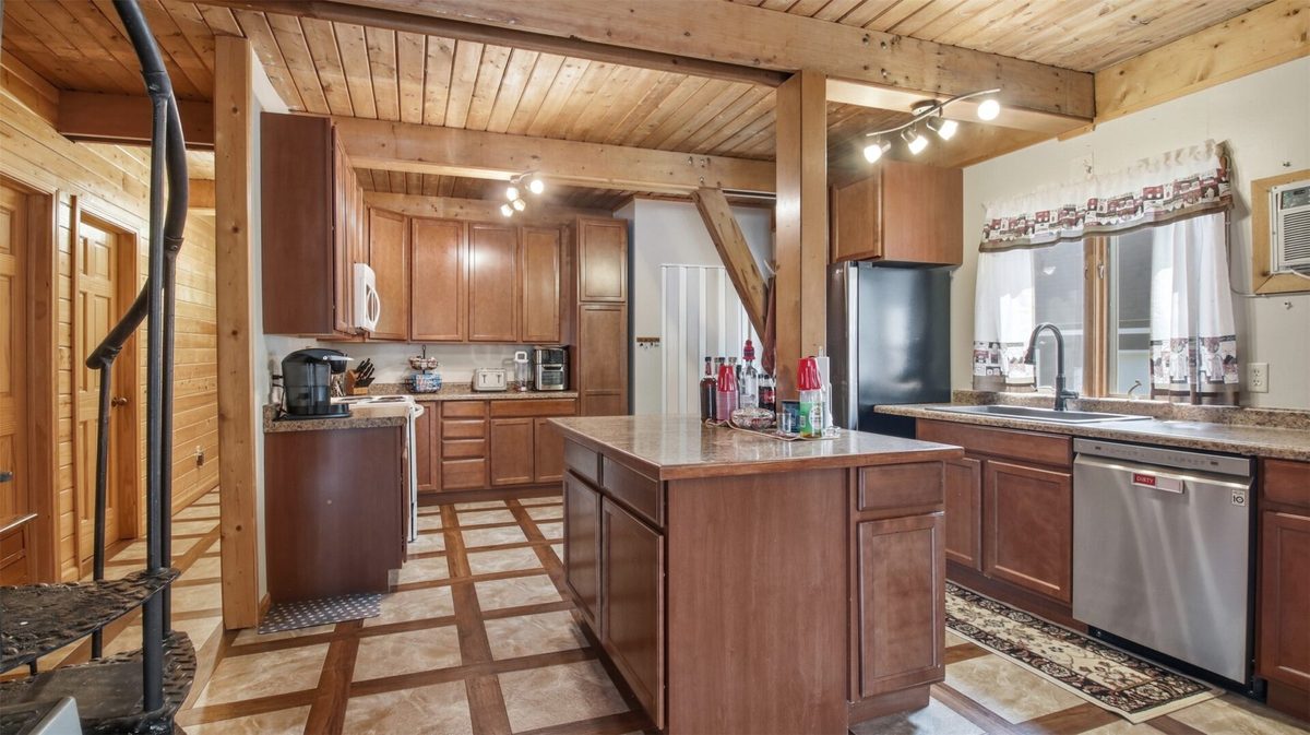 1939 Eagle Lane, Spooner WI 54801 - Residential house for sale - MLS #1604085 - image10