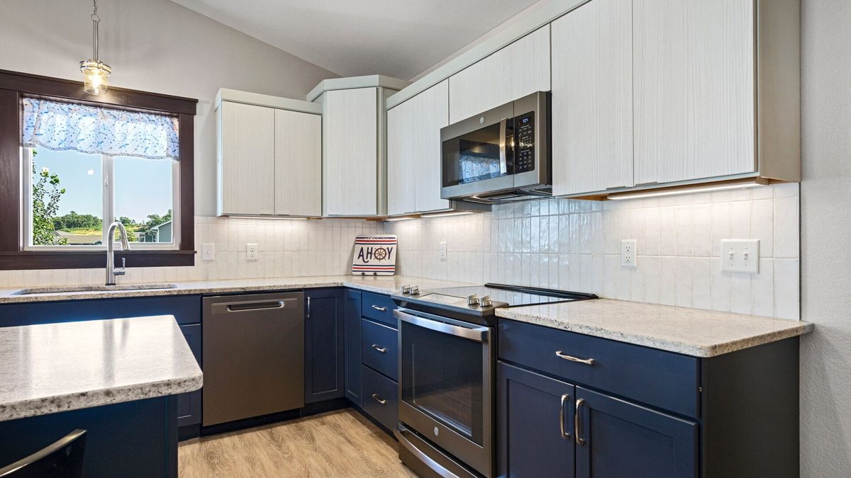 4897 Field Crest Lane, Eau Claire WI 54701 - Residential house for sale - MLS #1603201 - image16
