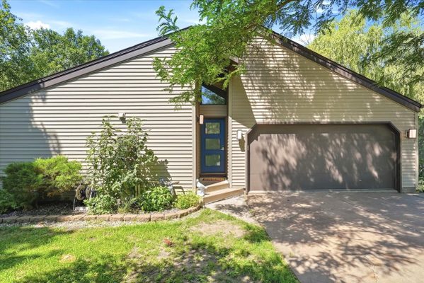 2206 Orchard Place Eau Claire WI 54701