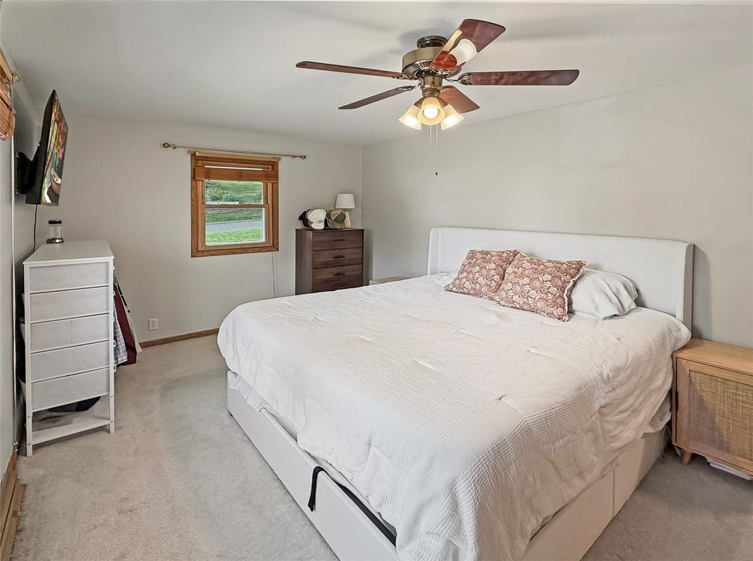 2417 Shale Ledge Road, Eau Claire WI 54703 - Residential house for sale - MLS #1605843 - image16