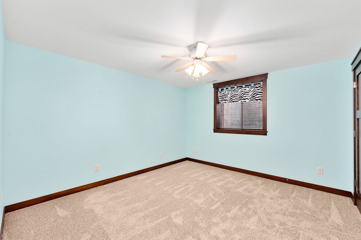 1904 Deblene Lane, Eau Claire WI 54703 - Residential house for sale - MLS #1606176 - image37