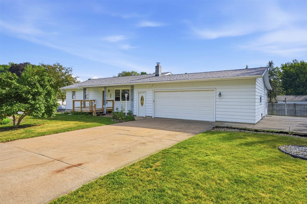 3025 Glenhaven Place, Eau Claire WI 54703 - Residential house for sale - MLS #1604593 - image4