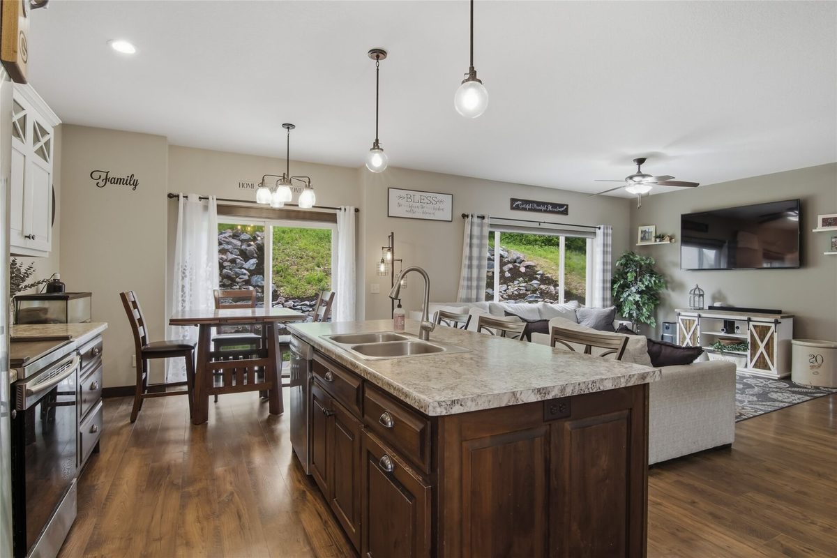 5226 Waylon Street, Eau Claire WI 54703 - Residential house for sale - MLS #1601737 - image6