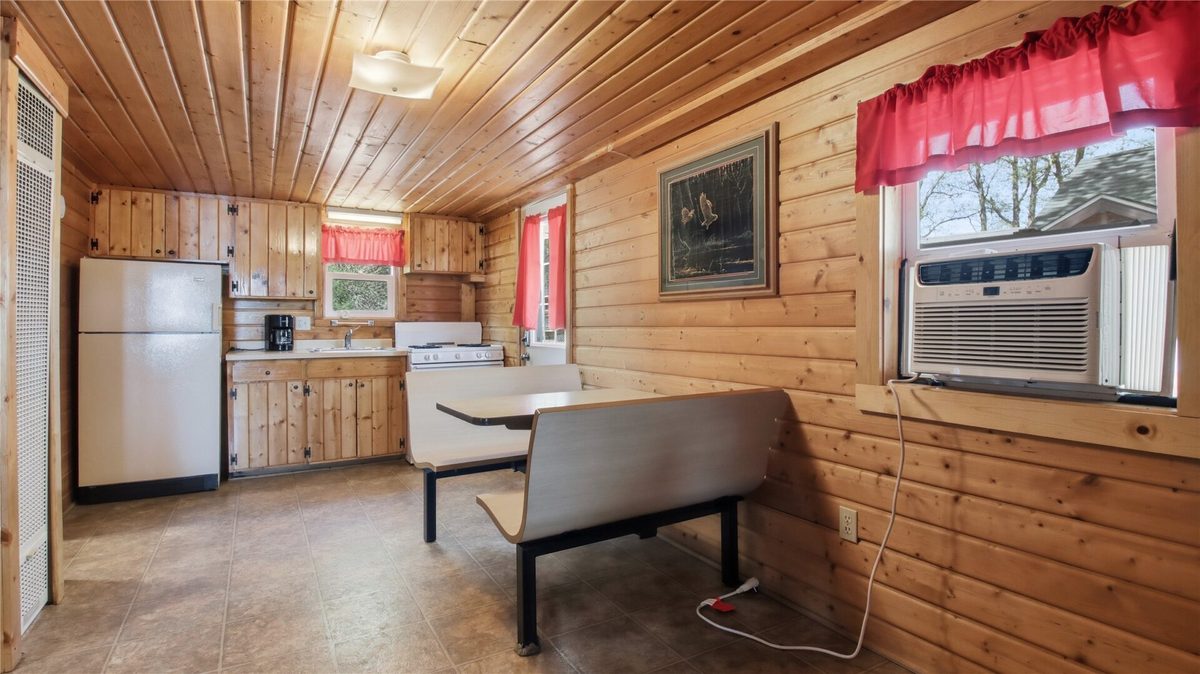7444 Pats Landing Road, Hayward WI 54843 - Residential house for sale - MLS #1602109 - image8