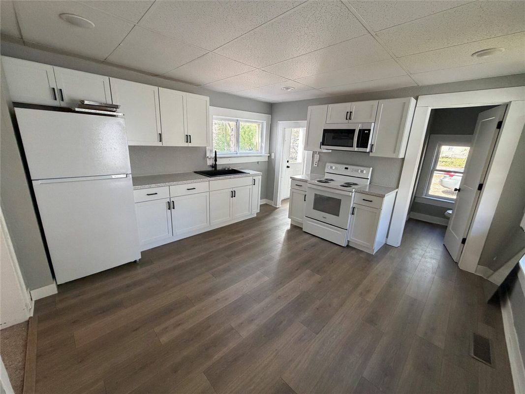 614 Cochrane Street, Eau Claire WI 54703 - ResidentialIncome house for sale - MLS #1601106 - image12