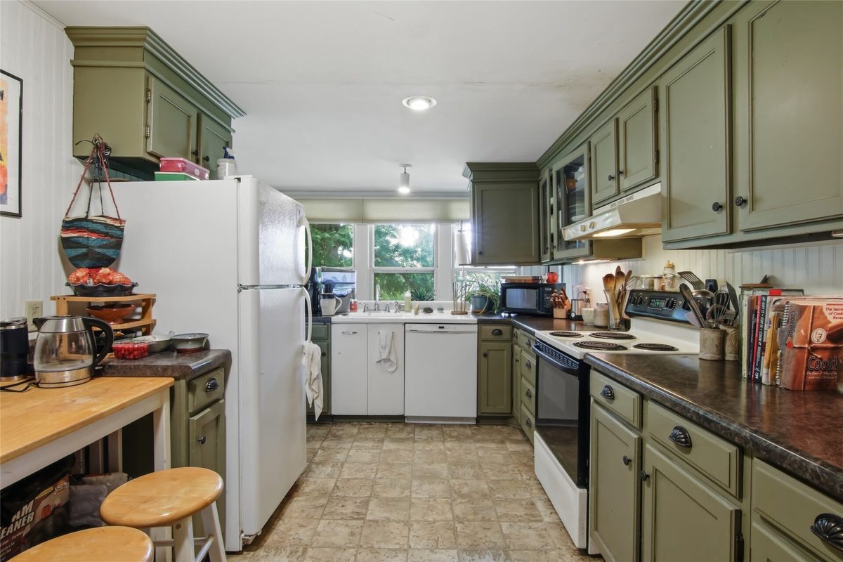 1001 13th Street, Menomonie WI 54751 - Residential house for sale - MLS #1602774 - image3