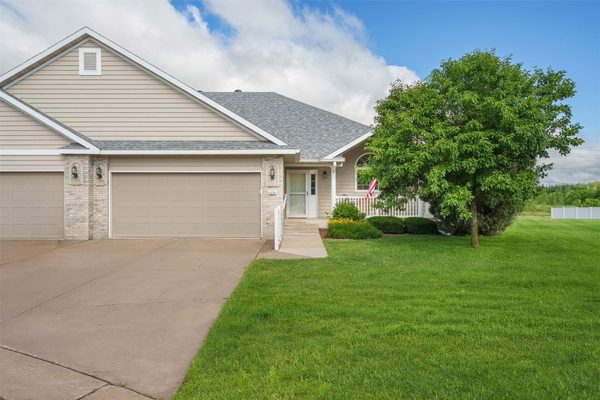 4274 Mill Ridge Circle Eau Claire WI 54703