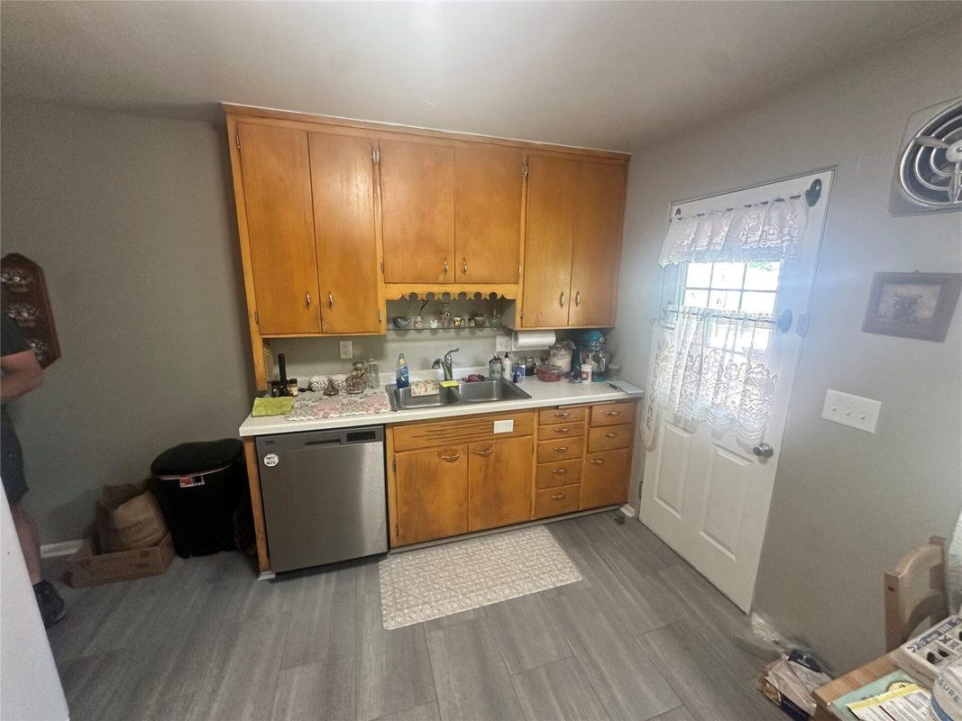 1914 Hopkins Avenue, Eau Claire WI 54701 - ResidentialIncome house for sale - MLS #1602268 - image6