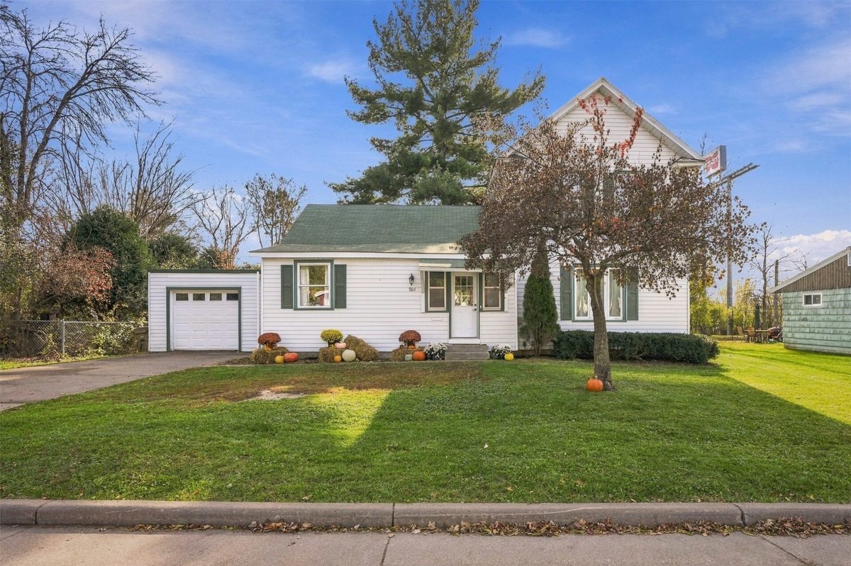 201 Pine Street, Stanley WI 54768 - Residential house for sale - MLS #1606115 - image2
