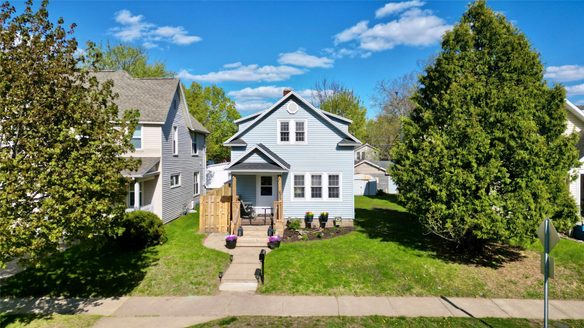 625 Dewey Street, Eau Claire WI 54703 - Residential house for sale - MLS #1602197 - image1