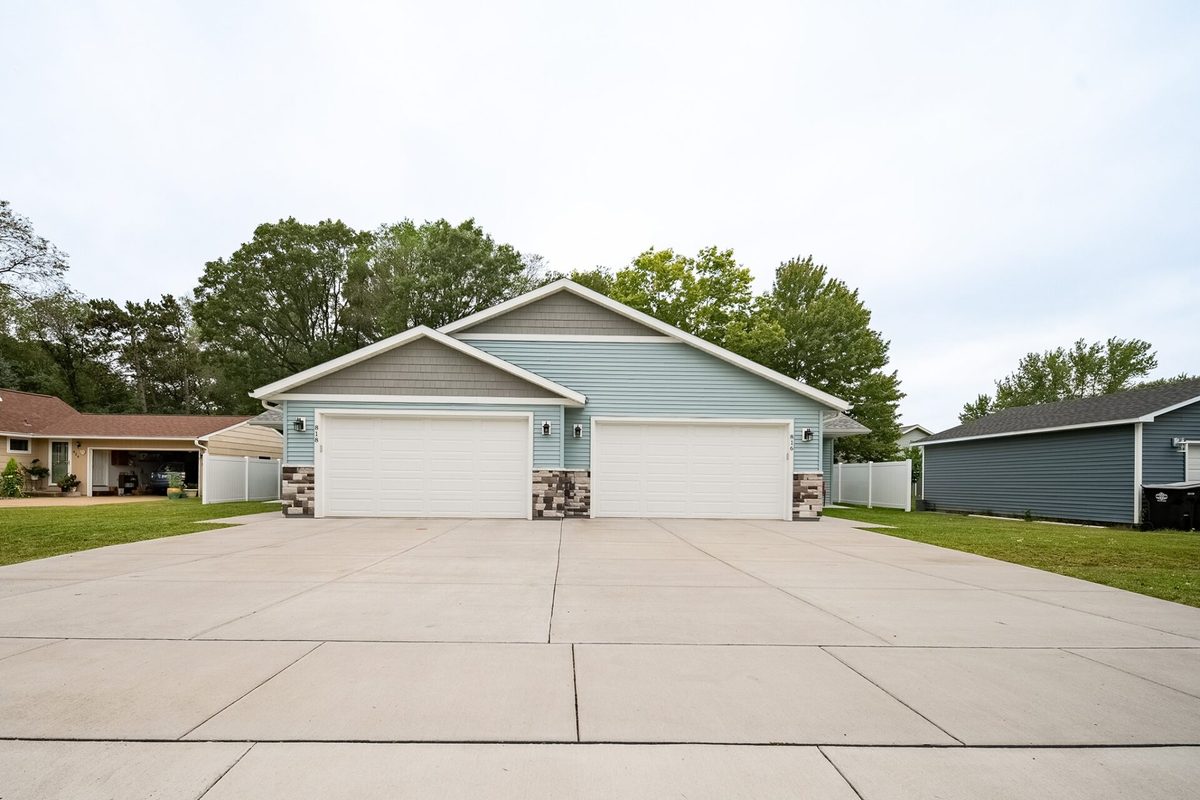816 10th Street, Altoona WI 54720 - ResidentialIncome house for sale - MLS #1605159 - image2