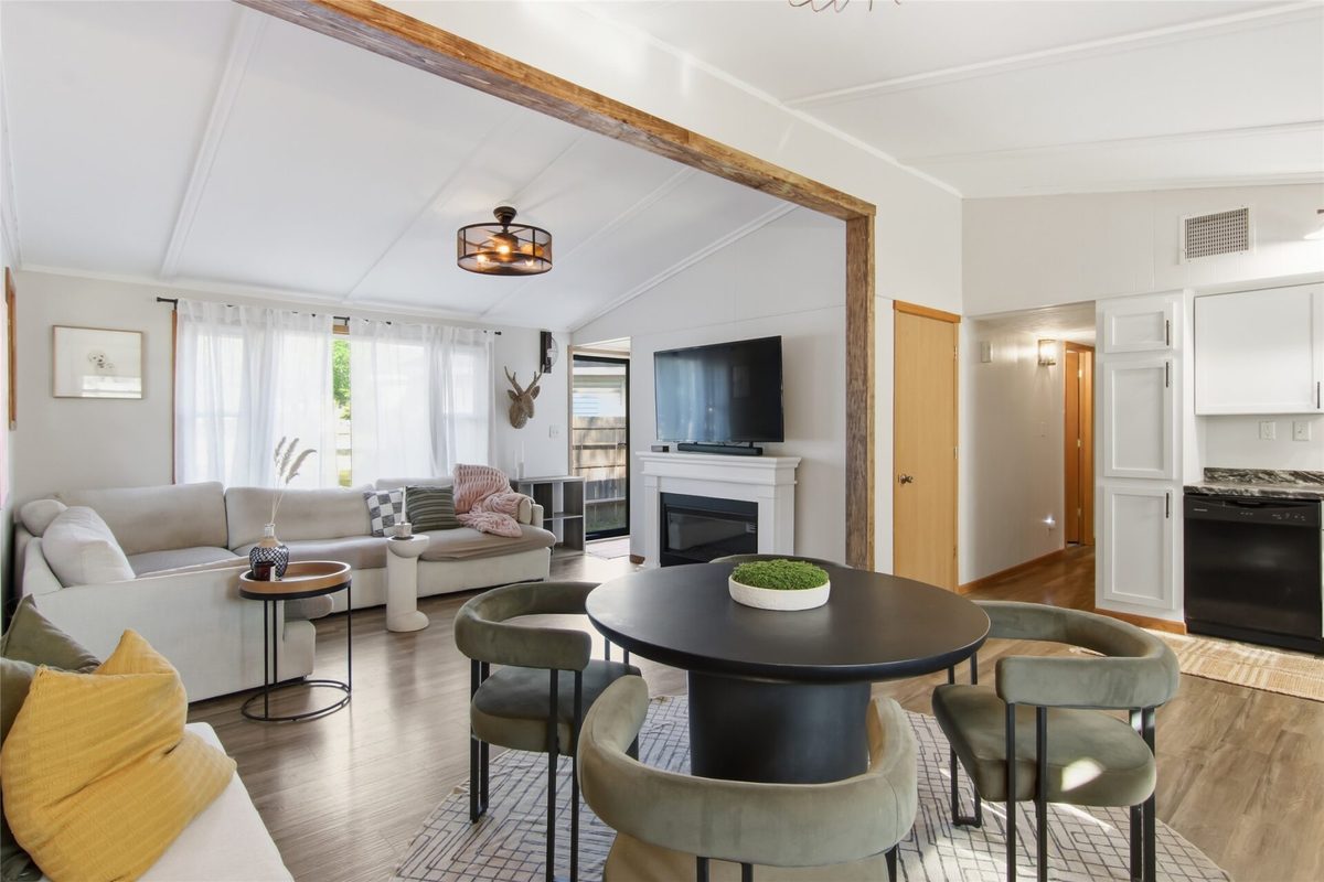 616 Truax Boulevard, Eau Claire WI 54703 - Residential house for sale - MLS #1604241 - image12
