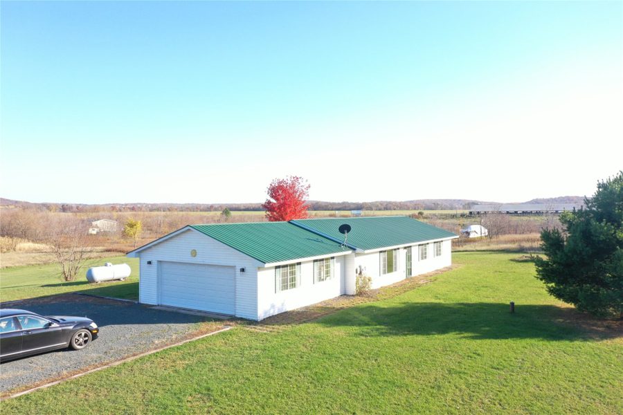 2866 210th St County Road B 