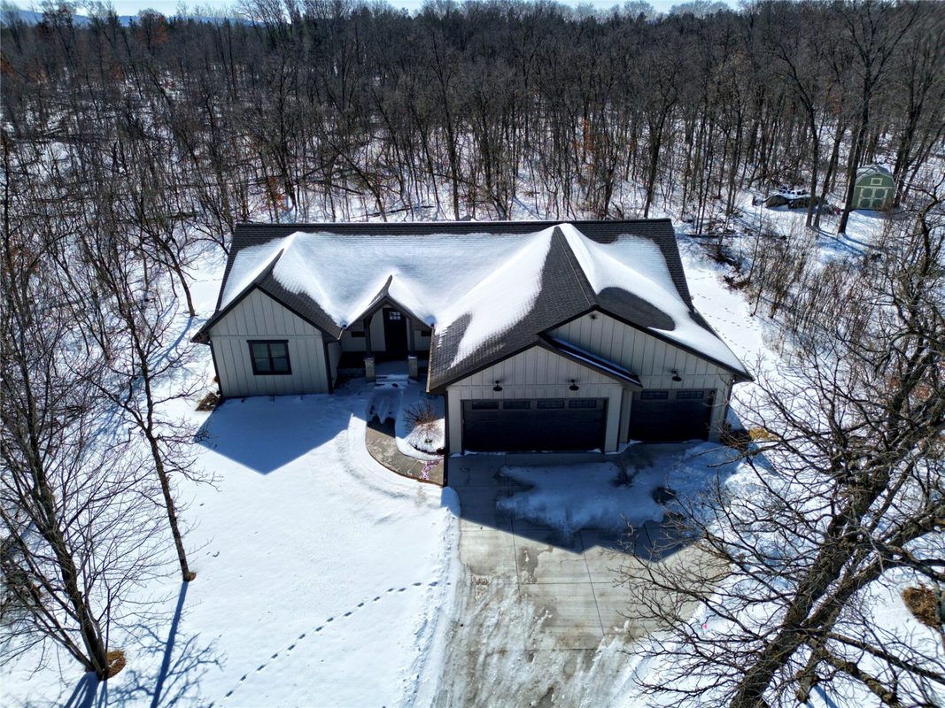 9217 24th Avenue, Eau Claire WI 54703 - Residential house for sale - MLS #1599047 - image37