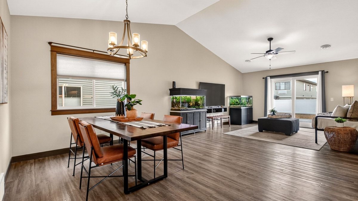 4881 Field Crest Lane, Eau Claire WI 54701 - Residential house for sale - MLS #1599962 - image9